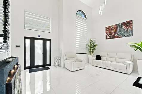 19242 NW 89th Avenue Hialeah FL 33018