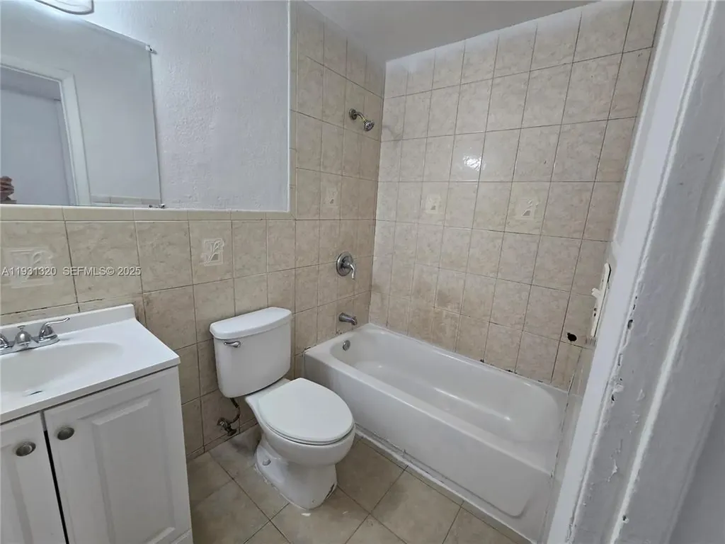 401 SW 13th Deerfield Beach FL 33441