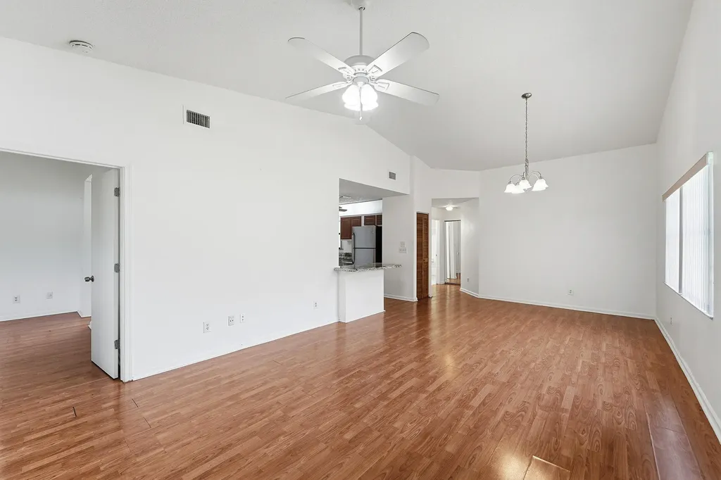 9641 Riverside Drive Coral Springs FL 33071