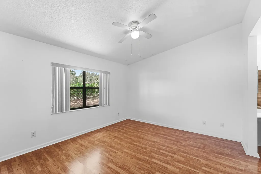9641 Riverside Drive Coral Springs FL 33071