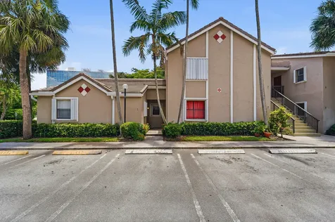 9641 Riverside Drive Coral Springs FL 33071