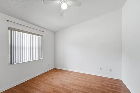 9641 Riverside Drive Coral Springs FL 33071