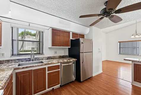 9641 Riverside Drive Coral Springs FL 33071