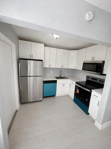 4703 NW 9th Drive NW Plantation FL 33317
