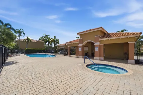 732 SW 106th Avenue Pembroke Pines FL 33025