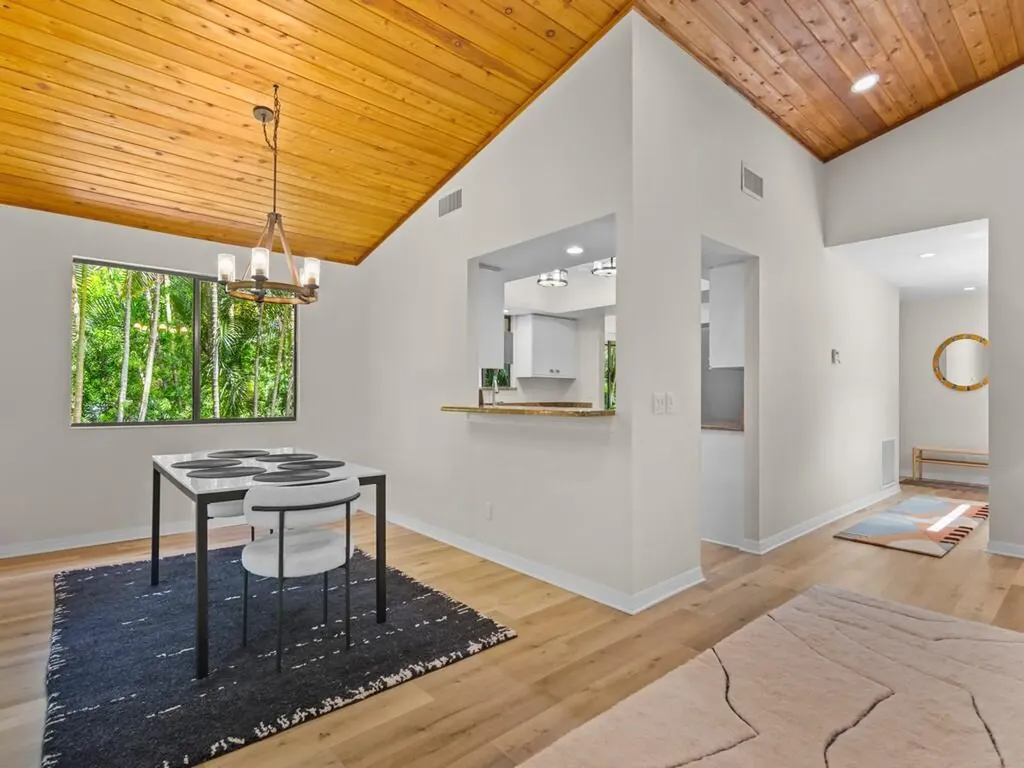2125 Pine Creek Boulevard Vero Beach FL 32966