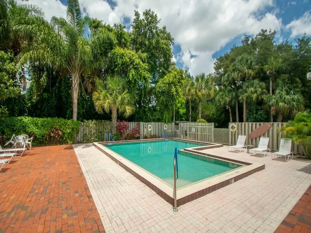 2125 Pine Creek Boulevard Vero Beach FL 32966