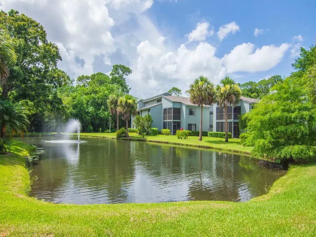 2125 Pine Creek Boulevard Vero Beach FL 32966