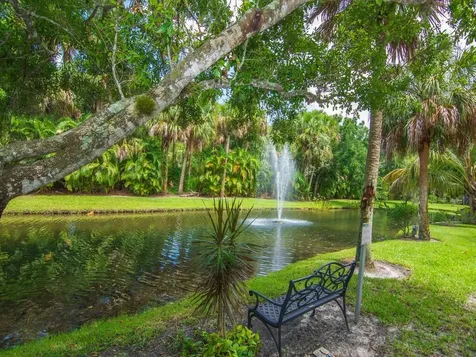 2125 Pine Creek Boulevard Vero Beach FL 32966