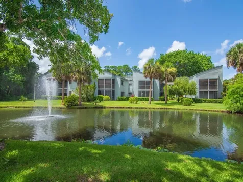2125 Pine Creek Boulevard Vero Beach FL 32966