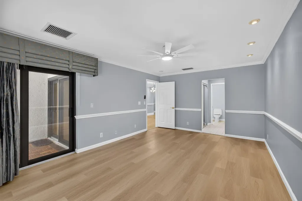 65 Balfour Road E Palm Beach Gardens FL 33418