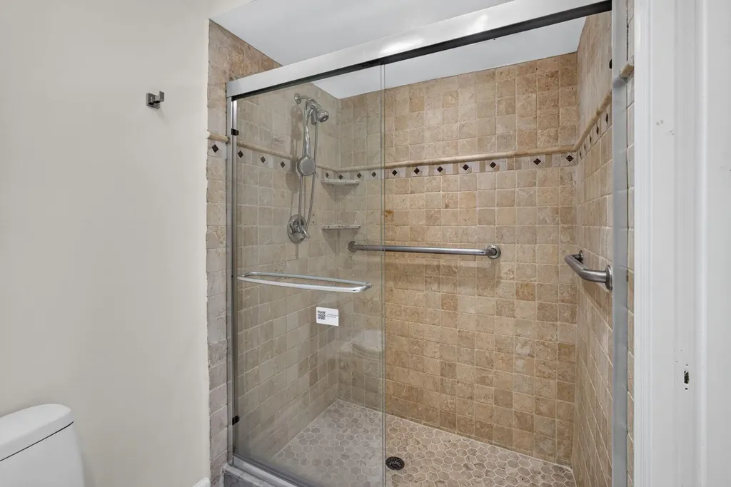 65 Balfour Road E Palm Beach Gardens FL 33418