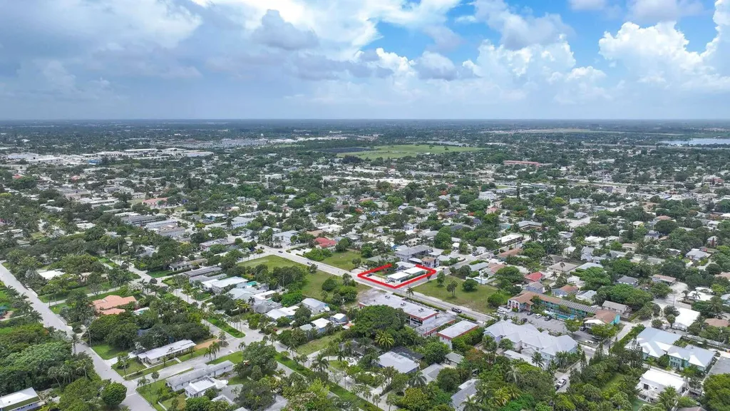 1001 S Federal Highway Lake Worth Beach FL