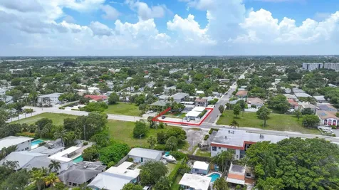1001 S Federal Highway Lake Worth Beach FL