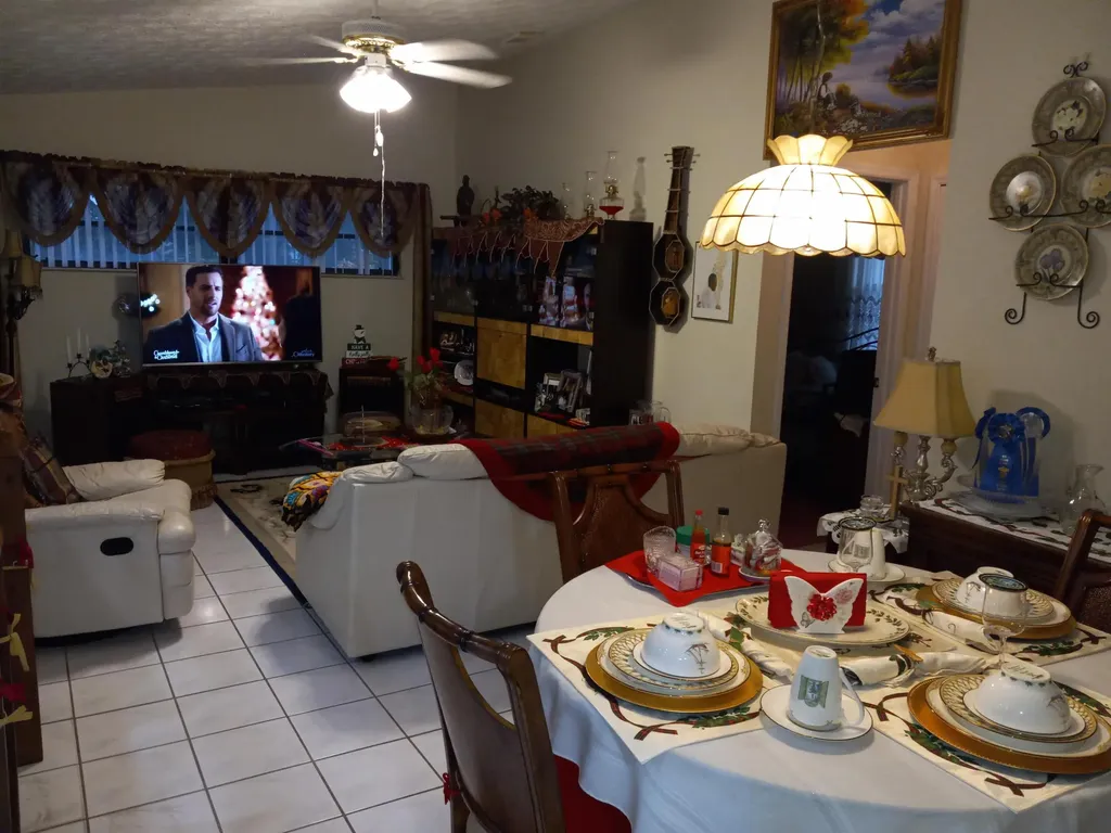 1971 SE Fallon Drive Port St Lucie FL 34983