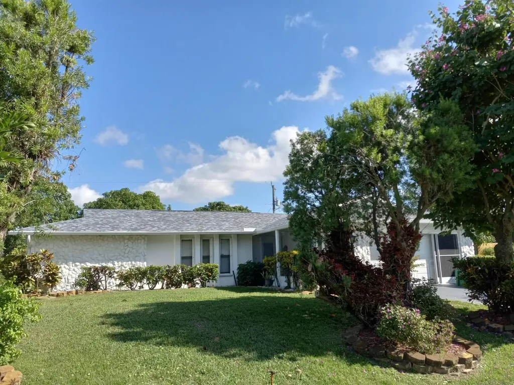 1971 SE Fallon Drive Port St Lucie FL 34983