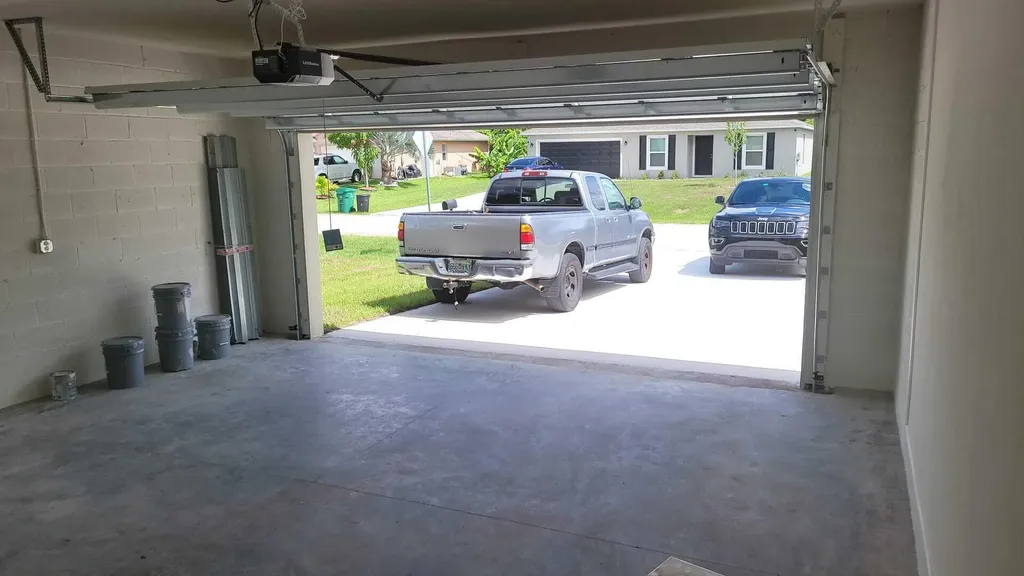 2525 SW Westfield Street Port St Lucie FL 34953