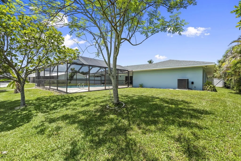 1709 Rio Vista Drive Fort Pierce FL 34949