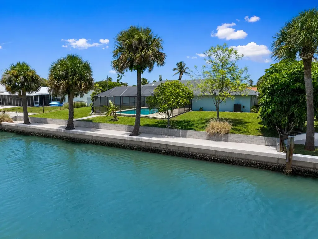 1709 Rio Vista Drive Fort Pierce FL 34949