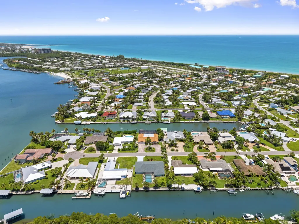 1709 Rio Vista Drive Fort Pierce FL 34949