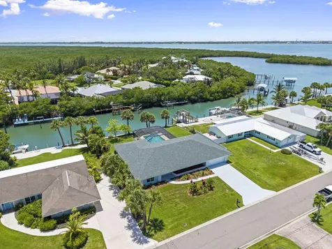 1709 Rio Vista Drive Fort Pierce FL 34949