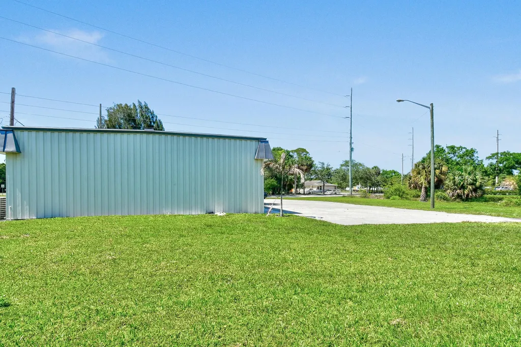 3801 Okeechobee Road Fort Pierce FL 34947