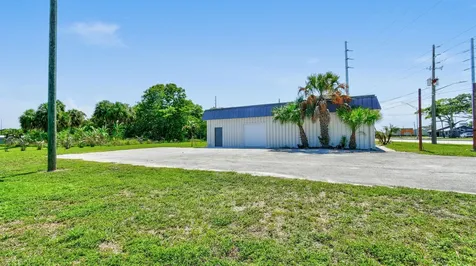 3801 Okeechobee Road Fort Pierce FL 34947