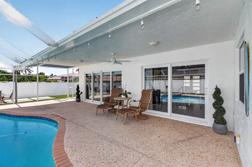 22052 Martella Avenue Boca Raton FL 33433