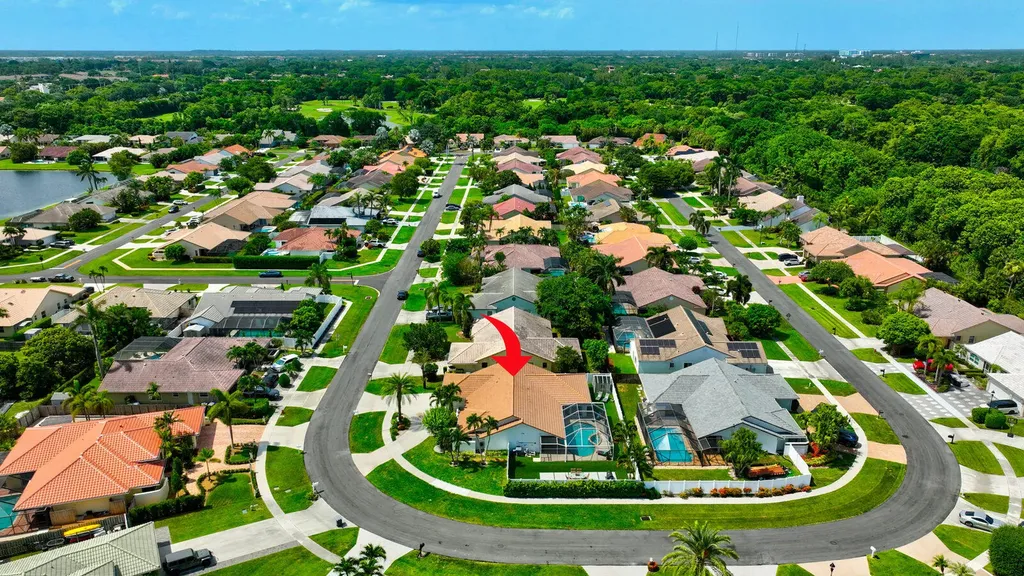 22052 Martella Avenue Boca Raton FL 33433