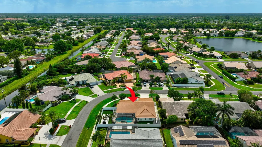 22052 Martella Avenue Boca Raton FL 33433