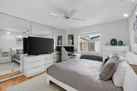 22052 Martella Avenue Boca Raton FL 33433