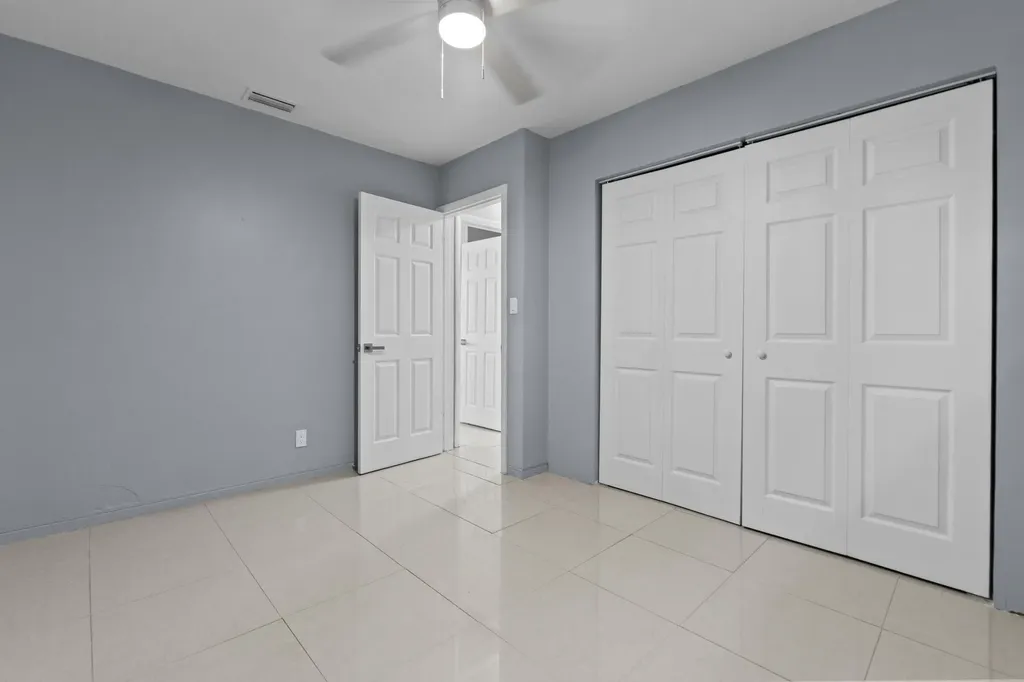 528 NE 20th Avenue NE Boynton Beach FL 33435