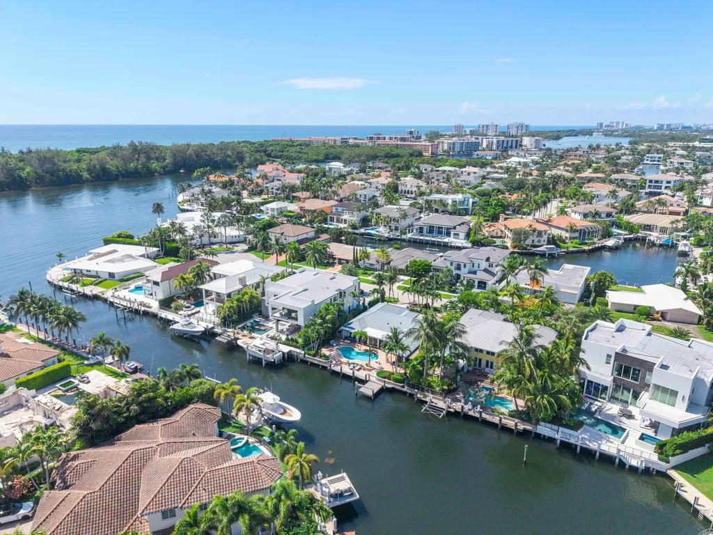 725 NE 36th Street Boca Raton FL 33431