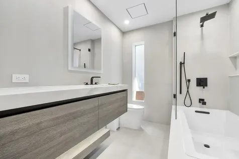 725 NE 36th Street Boca Raton FL 33431