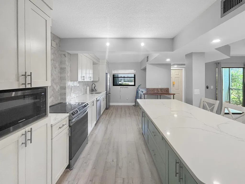 1291 SE Parkview Place Stuart FL 34994