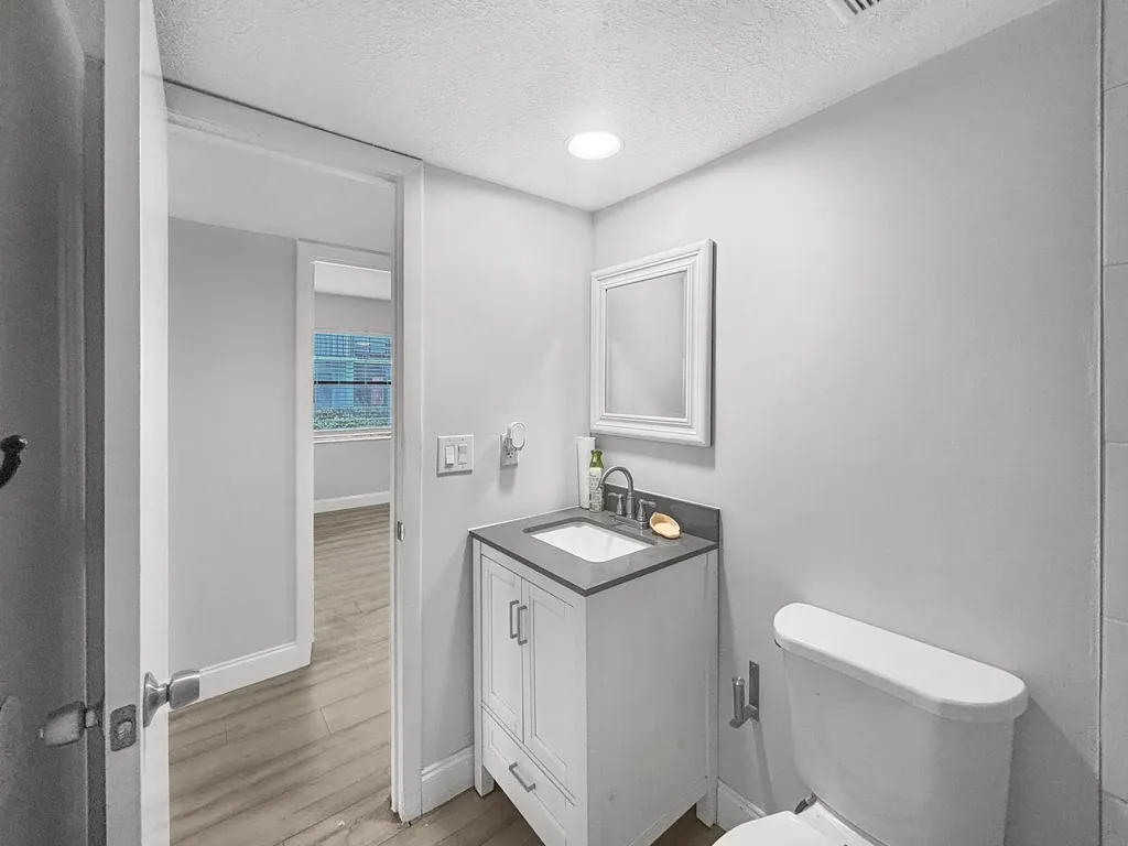 1291 SE Parkview Place Stuart FL 34994
