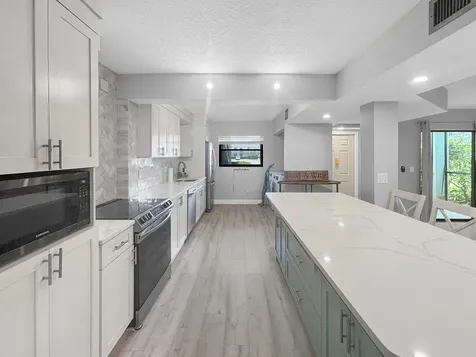 1291 SE Parkview Place Stuart FL 34994