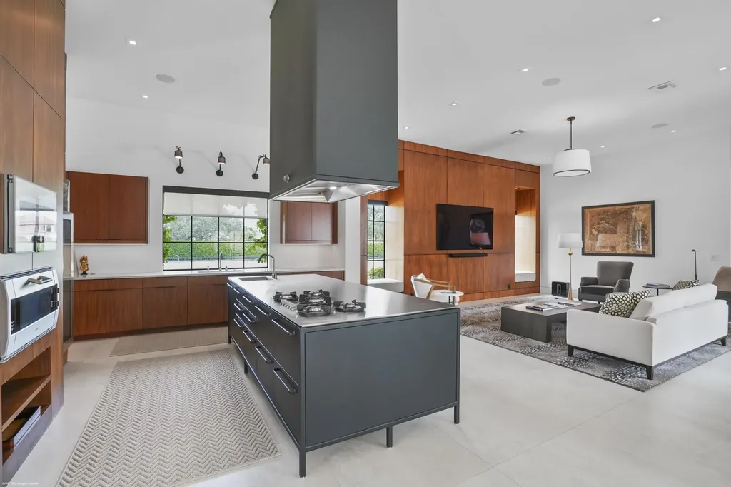 15590 Sea Mist Lane Wellington FL 33414