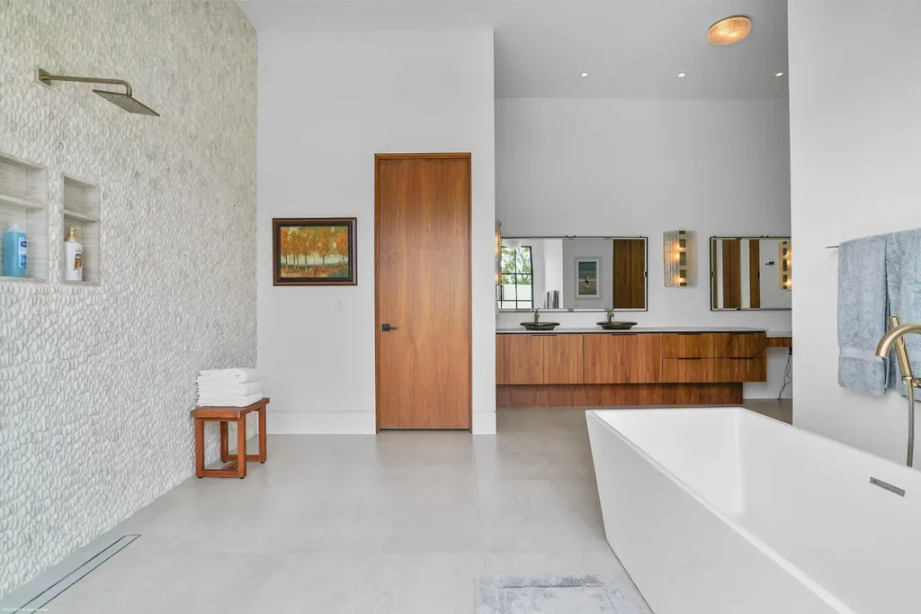 15590 Sea Mist Lane Wellington FL 33414