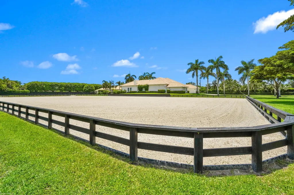 15590 Sea Mist Lane Wellington FL 33414