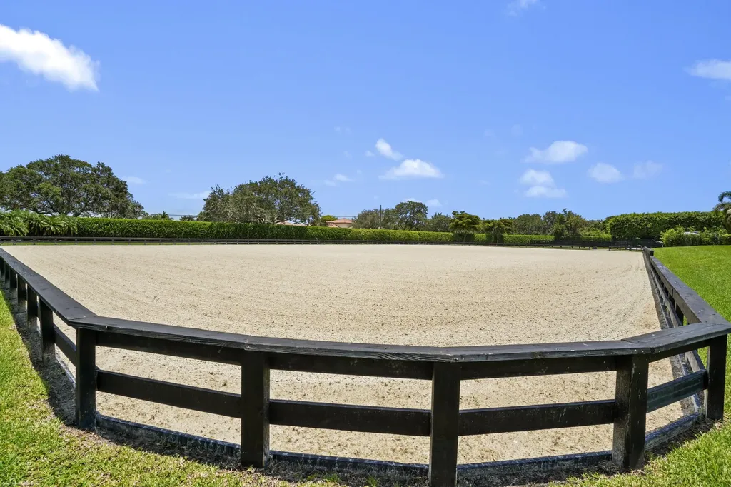 15590 Sea Mist Lane Wellington FL 33414