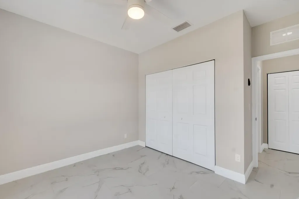 920 7th Place Vero Beach FL 32962