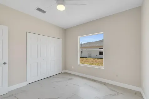 920 7th Place Vero Beach FL 32962