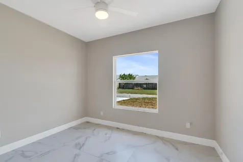 920 7th Place Vero Beach FL 32962