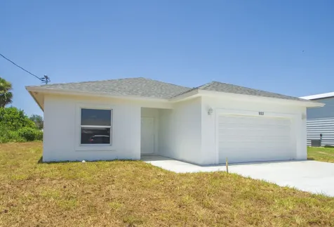 920 7th Place Vero Beach FL 32962