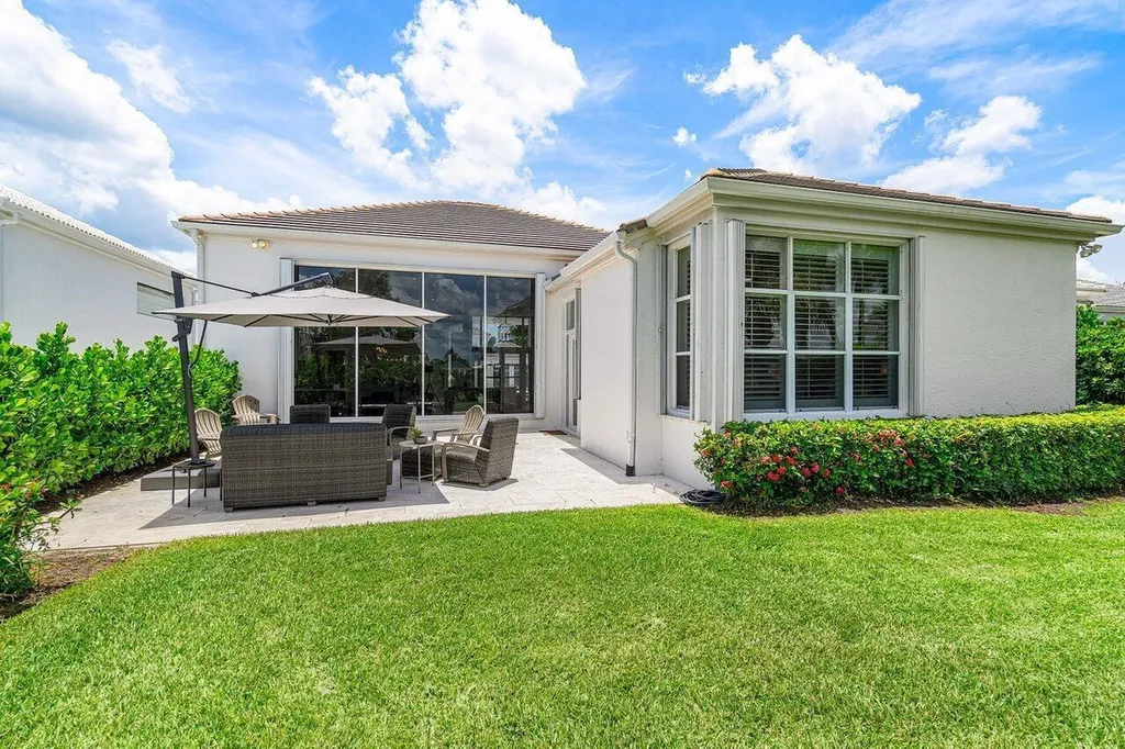1144 Crystal Drive Palm Beach Gardens FL 33418