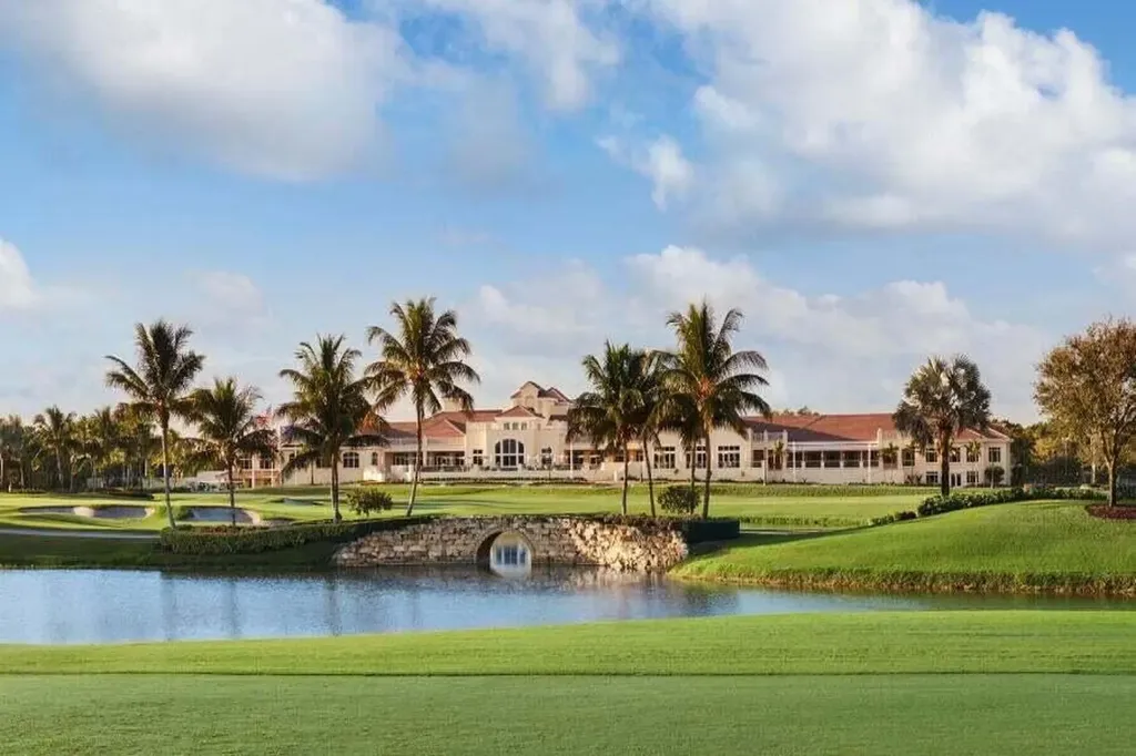 1144 Crystal Drive Palm Beach Gardens FL 33418