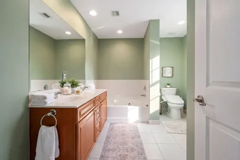 261 SW 6th Place Pompano Beach FL 33060