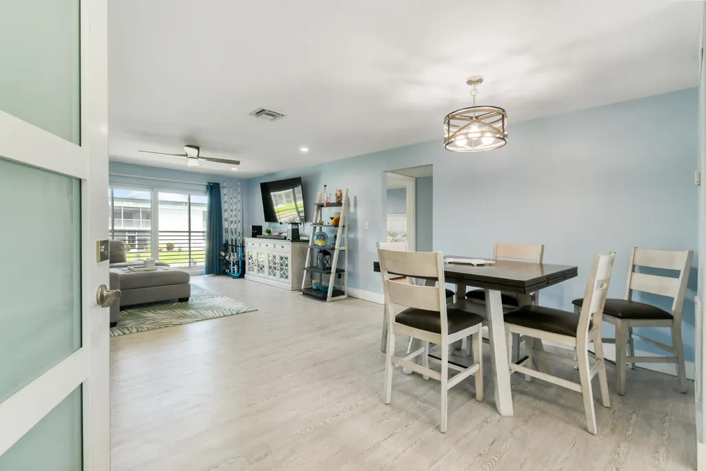 117 Lehane Terrace North Palm Beach FL 33408