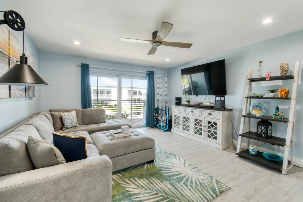 117 Lehane Terrace North Palm Beach FL 33408